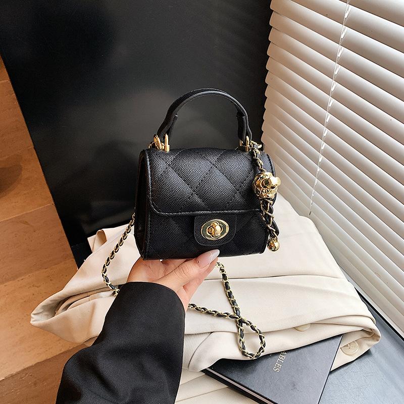 Rhombus chain bag women's spring and summer new high-end niche portable small square bag fashion messenger bag