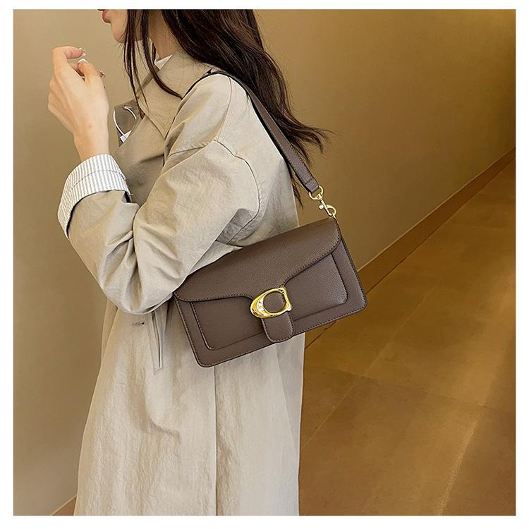 New Fashionable High Quality Underarm Bag Versatile Single Shoulder Crossbody Small Square Bag