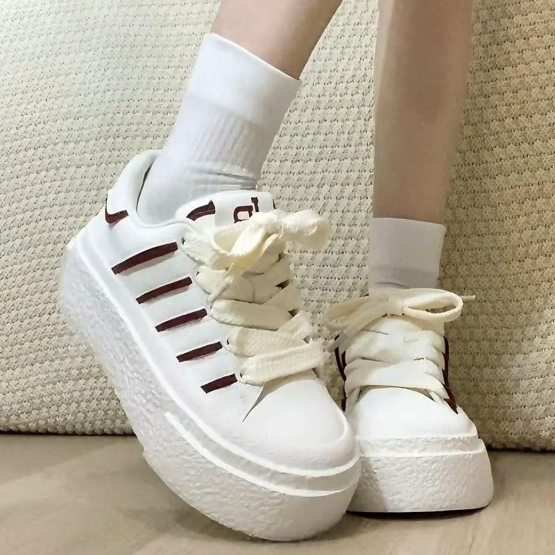 Milk fufu round head thick-soled little white shoes women's summer ins light and breathable student versatile commuter board shoes