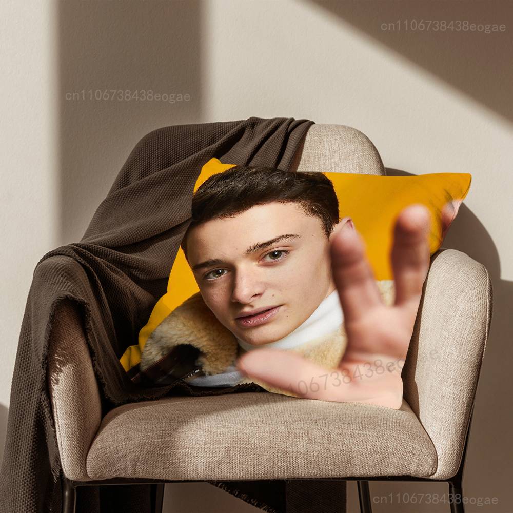 Actor N-Noah S-Schnapp Pillow Case Living Room Sofa Cushion Cover Suitable For Home Bedroom Decoration And Protector