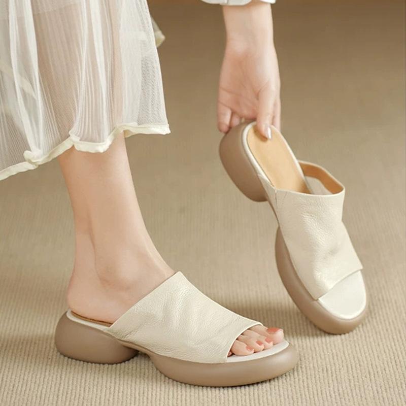 Higher Thick Bottom Comfortable Non-slip Anti-odor Women's Sandals Slippers Soft Leather Slope Heel Flip-flops Outdoor Home Leisure Shoes