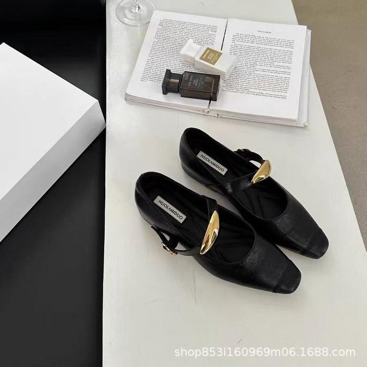

Retro gold buckle with Mary Jane high heels single shoes women s 2025 spring and autumn French temperament light mouth loafers women 35 чёрный