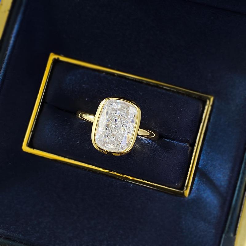 2025 S925 Silber 8x11mm Dicker Quadratischer Ring mit Weißer Eisblumen-Schliff, Zargenfassung und Hochkohlenstoff-Diamant
