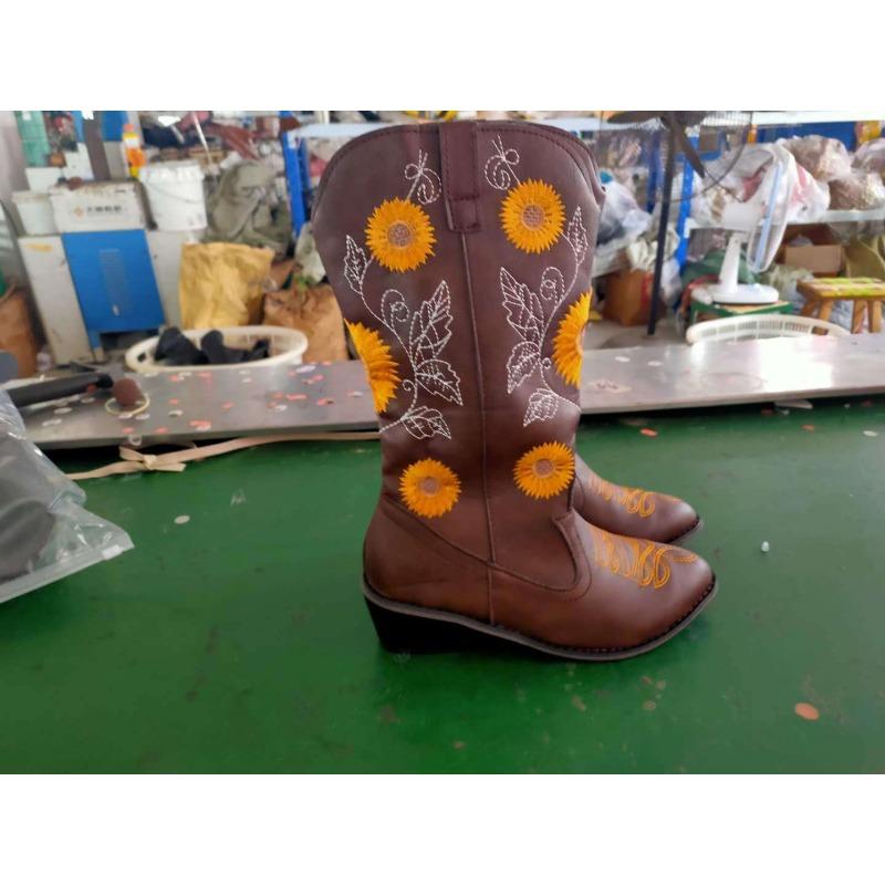 

Осень и зима новые высокие трубы средний каблук толстый каблук ботинки Мартина женские остроносые вышитые рыцарские ботинки 43 темно-коричневого