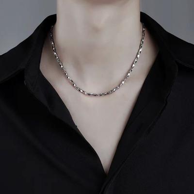 Herren-Kettenhalskette mit Mobius-Ring, dünne Silberkette mit Karabinerverschluss, Hip-Hop-Schmuck, Geschenk für den Freund