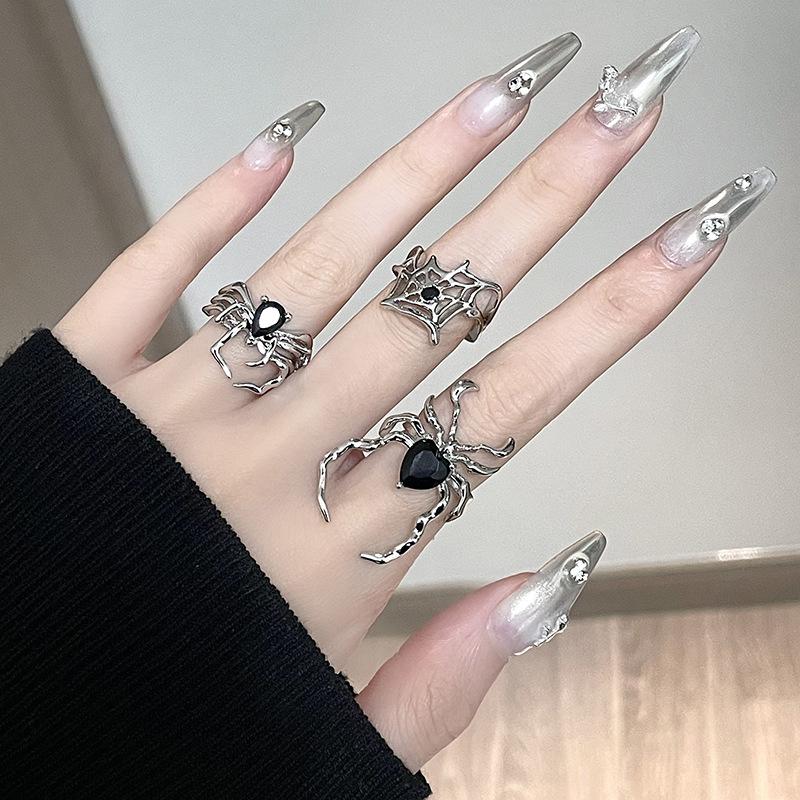 Niche Design Sense Light Luxury Cold Wind Spider Combination Black Gemstone Ring Women'S Personality Fashion Open Ring