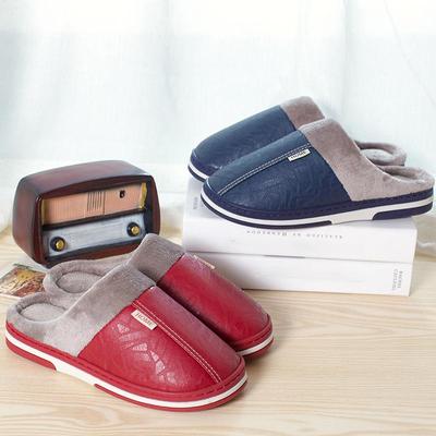Pantofole da uomo e da donna oversize Pantofole in cotone Superficie in pelle PU da donna Pantofole termiche in peluche per la casa da lavoro invernale Pantofola da uomo di grandi dimensioni
