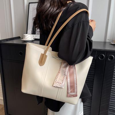 Bag Women's Large Capacity 2025 New Spring and Summer Versatile Shoulder Bag Women's Texture Popular Class Commuter Tote Bag