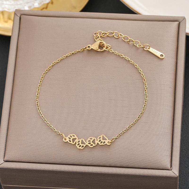 Women's Fashion Titanium Steel Bracelet: Elegant Japanese & Korean Design, Non-Fading Stainless Steel, Versatile Jewelry.