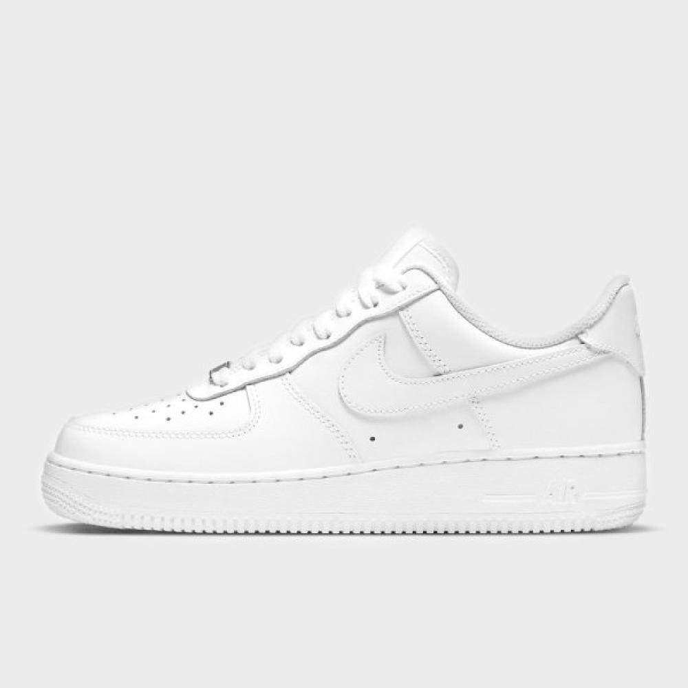 

Nike Galleria Nike W Air Force 1 07 loW White 230