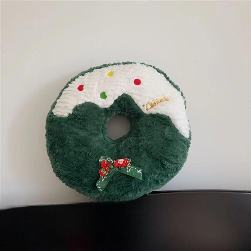 Christmas Plush Pillow With Cartoon Gingerbread Man Design For Holiday Decor And Gifts