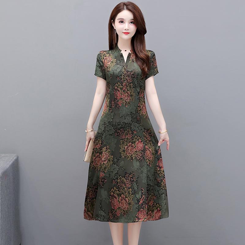 Elegant Xiangyun Satin Midi Dress for Mature Women - Fashionable Summer Wear