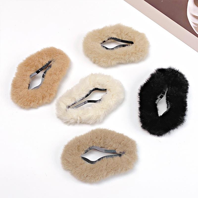 Neue Vintage Wolke Plüsch Haar Clips Elegante Einfarbig Haarnadel Barrettes Haar Klemme Clip Mode Frauen Haar Zubehör Kopfbedeckungen