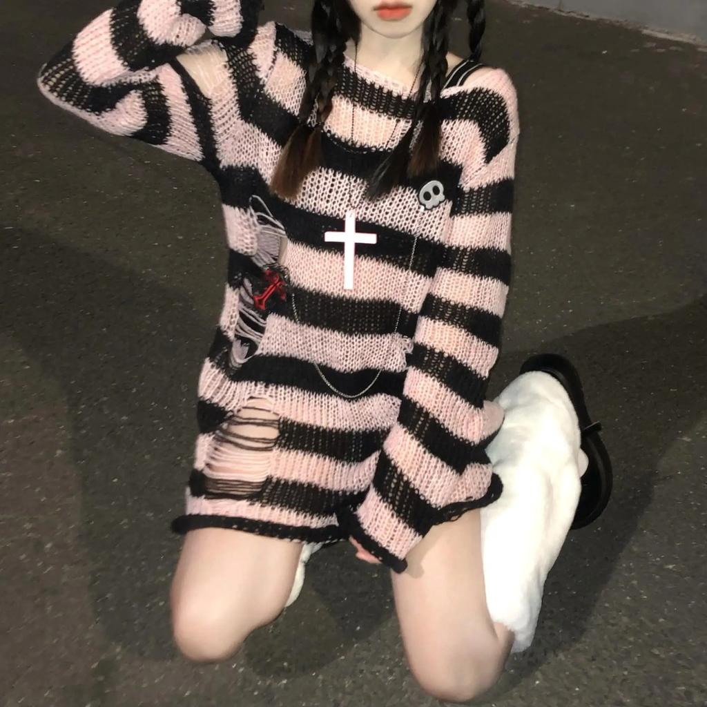 2KWEIRD Pink Striped Gothic Sweaters Women Ripped Holes Loose Knitted Pullover Frayed Fairy Grunge Jumpers Emo Streetwear Lolita