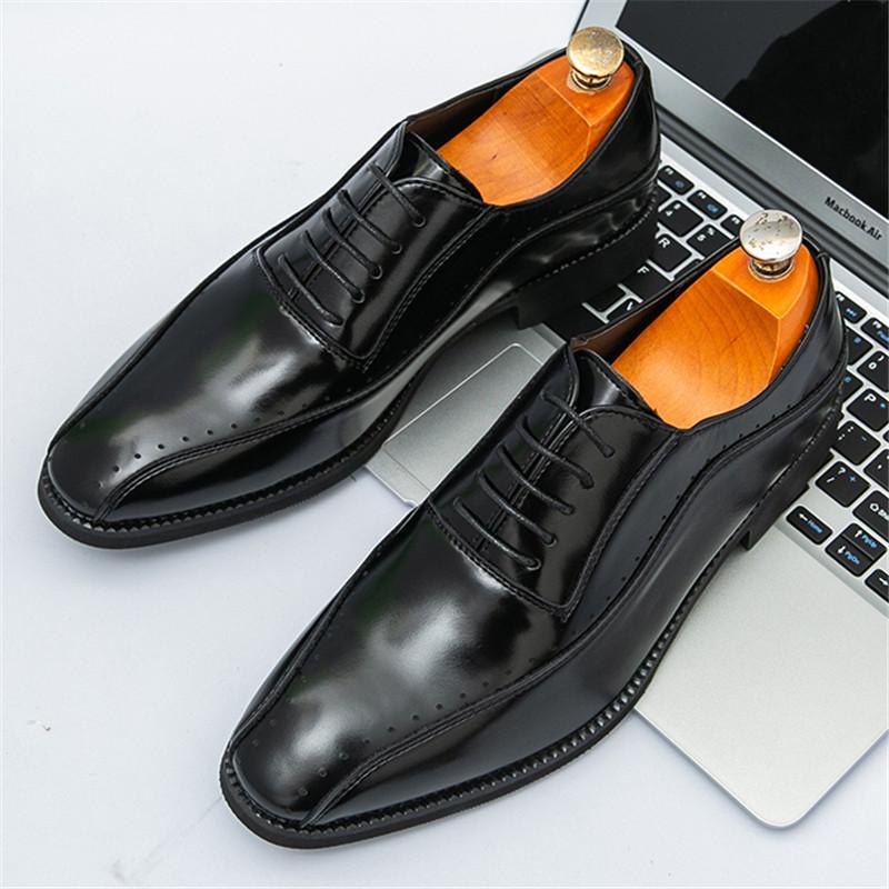 

New Arrival Men s Black Brown Patent Leather Brogues Shoes Luxury Designer Formal Wedding Prom Dress Homecoming Footwear 38 чорний