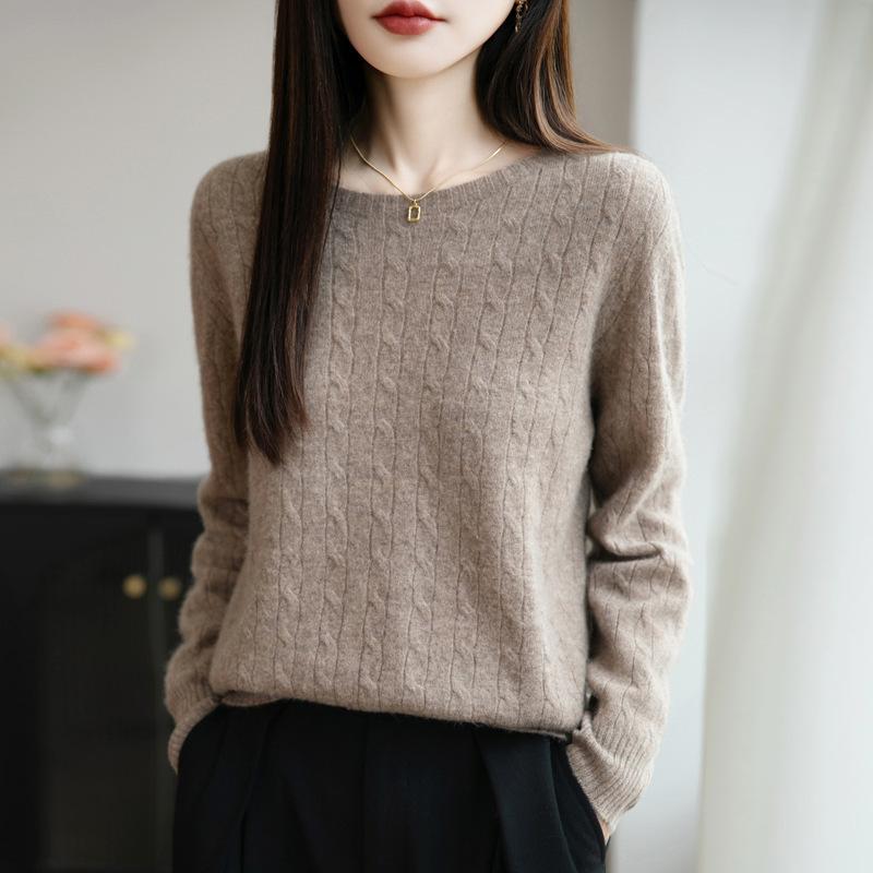 New Autumn and Winter Women's Knitted Sweater Loose Pullover Long-sleeved Base Layer Twisted Round-neck Sweater