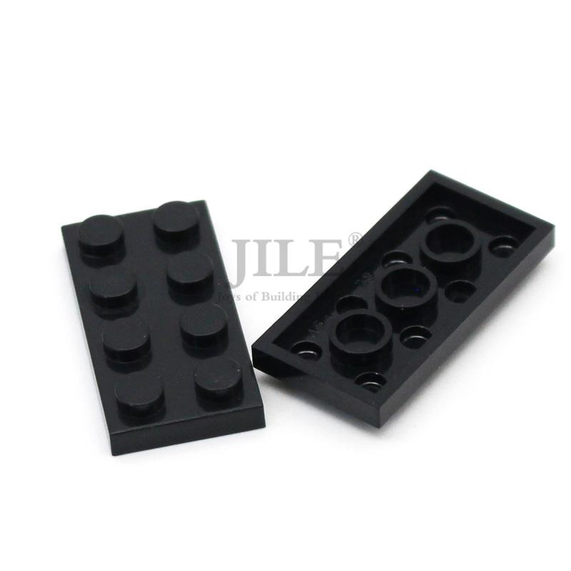 

50 шт. Совместимая с Moc пластина 3020 Кирпичики 2x4 Разноцветные строительные блоки Обучающие сборные частицы Аксессуары Игрушка Город