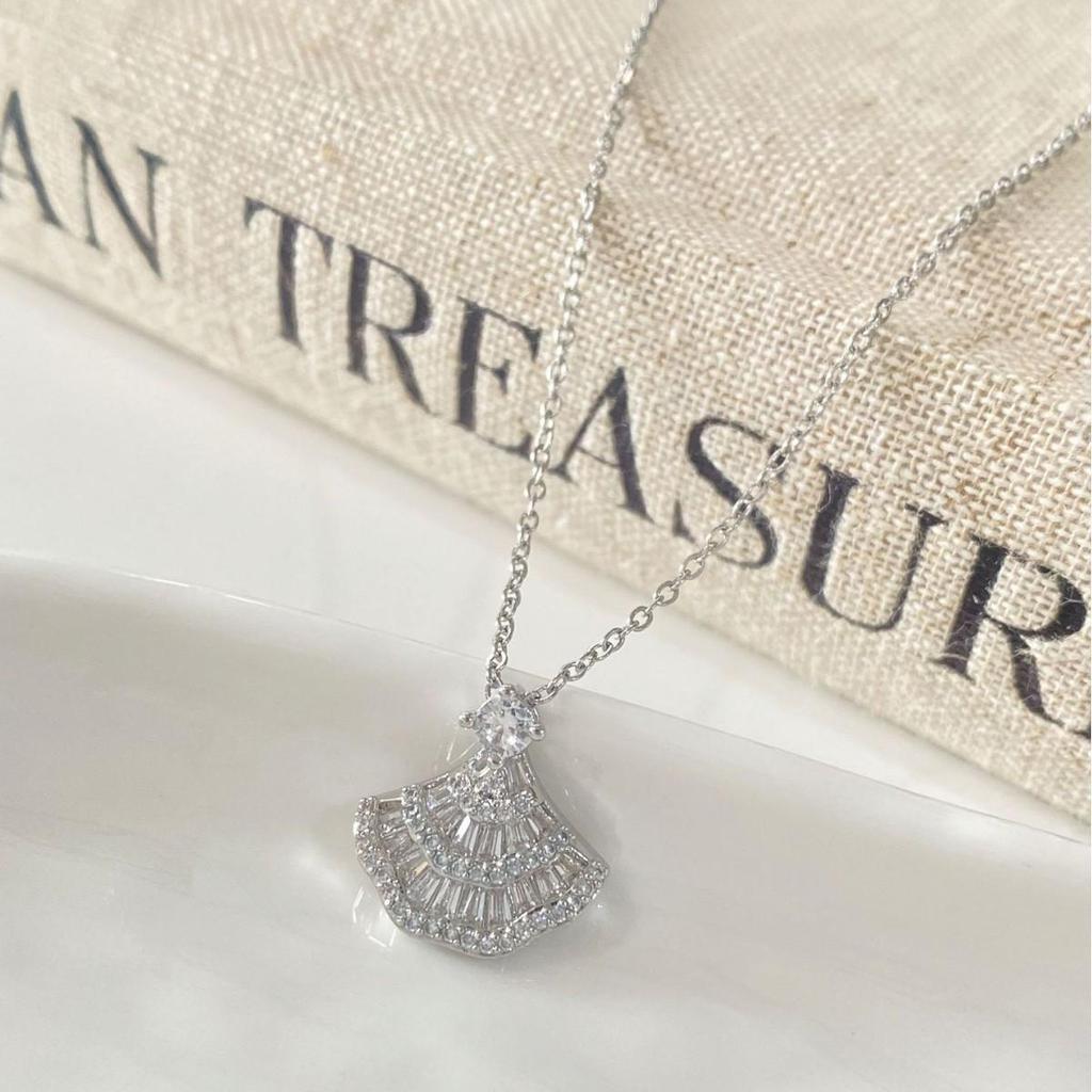 Exquisite Zirconia Pendant Necklace: French Fan Design with Skirt Hem and Collarbone Chain