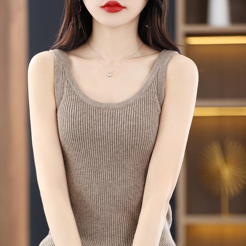 2023 Women's Fashionable Round Neck Pure Wool Sleeveless Knitted Vest Top