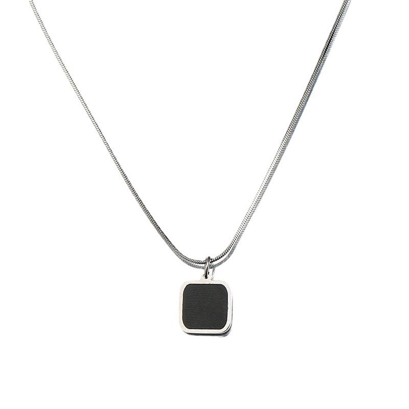 2025 High-End Minimalist Black Square Necklace with Hip Hop Design