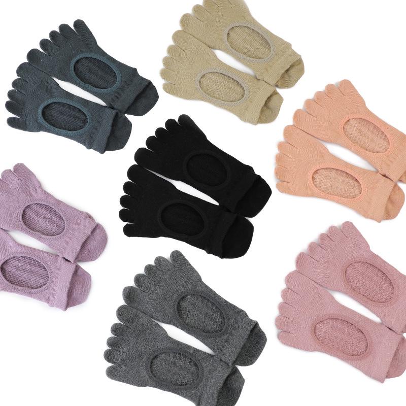 Women's Non-Slip Split Toe Yoga & Pilates Socks - Sweat-Absorbent Cotton, Fall/Winter