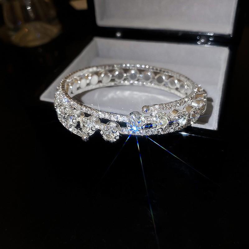 Pulsera coreana ajustable de flor de rombo de circón - Joyería elegante y versátil para mujer