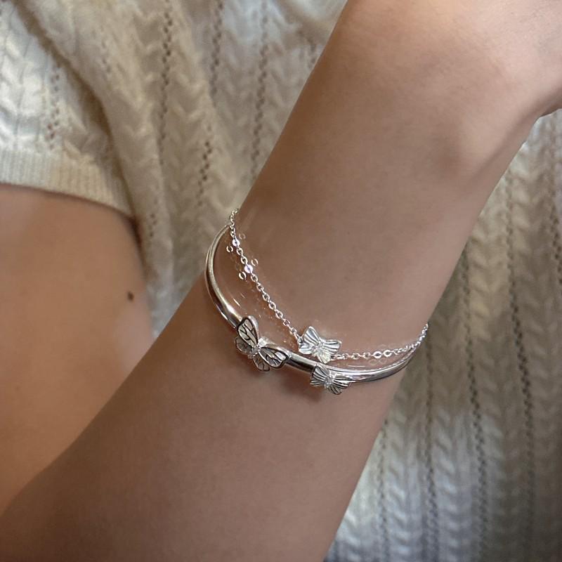 Trendy Women's Versatile Chinese Butterfly Bracelet - Fashionable and Unique