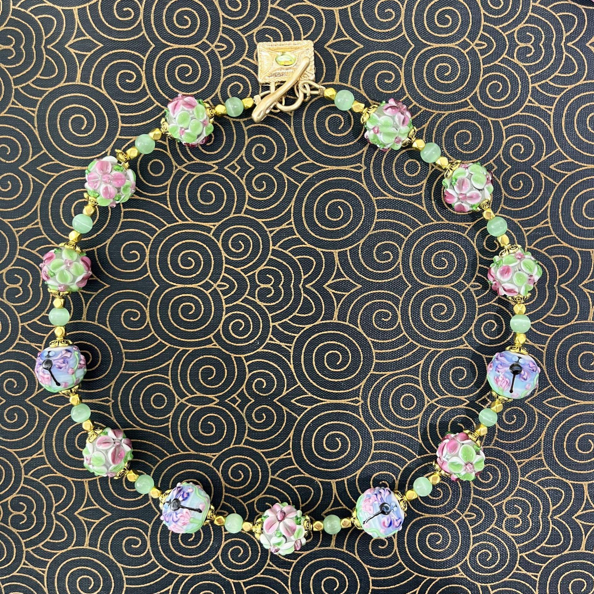 

Средневековые ретро-ювелирные изделия Jinbao, модное и популярное универсальное ожерелье. светло-зеленый