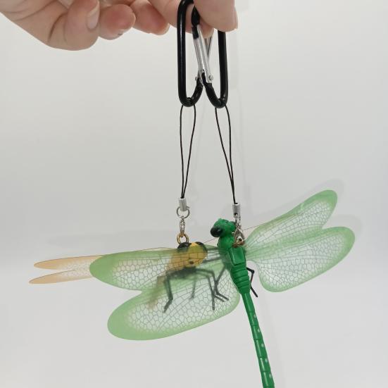 Falešná dekorace vážky s karabinou Přenosný venkovní kempingový komár Odpuzovač much Simulovaný 3D