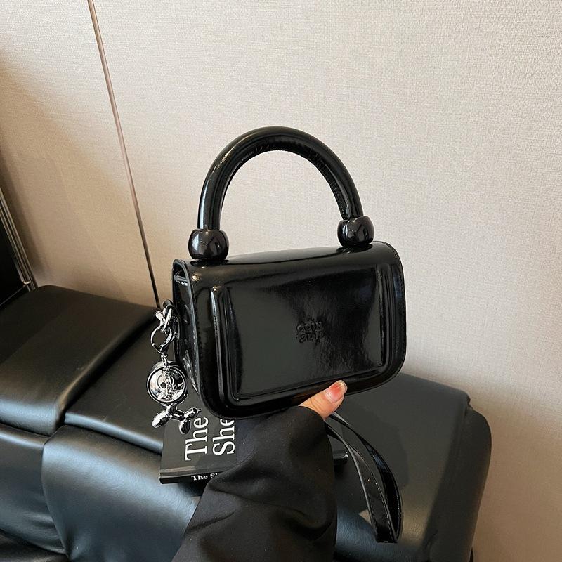2025 summer new fashion bag small square bag niche designer exquisite handbag shoulder messenger bag