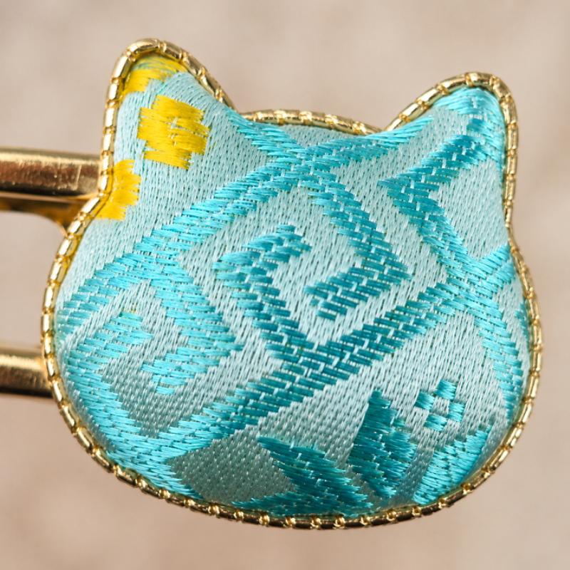5Pcs Hair Clip Set, Zhuang Brocade Cat Head Hairpin, Ethnic Woven Oriental Hair Accessory, 5 Patterns