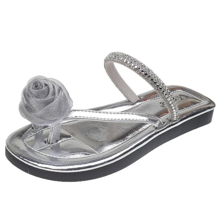 Flat-bottomed small cool slippers women's 2025 new fashion outer wear summer beautiful skirt seaside beach sandals