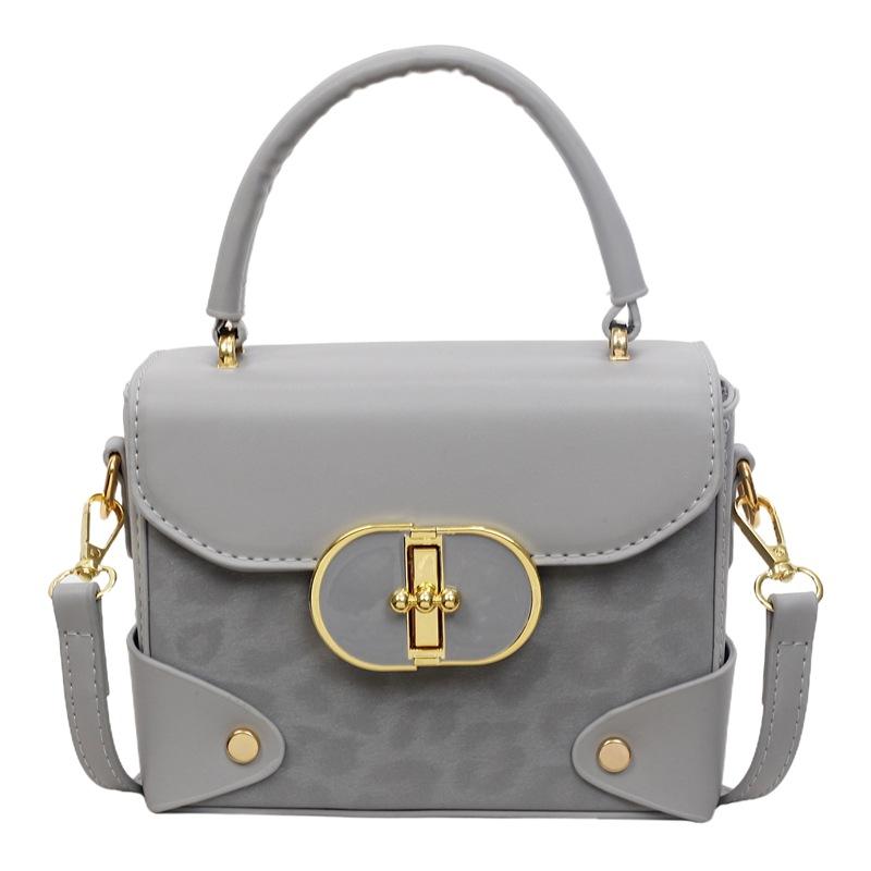 

High-end handbag versatile small square bag women s 2025 autumn and winter new fashion shoulder bag commuter crossbody bag