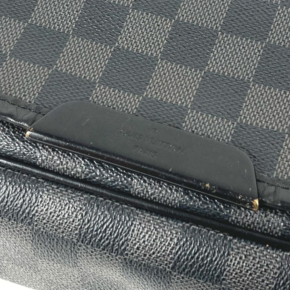 Louis Vuitton N58033 Damier Graphite Daniel GM Crossbody Messenger Shoulder Bag