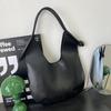 Classic European Retro Style Large Tote Bag With Magnetic Closure For Work And Casual