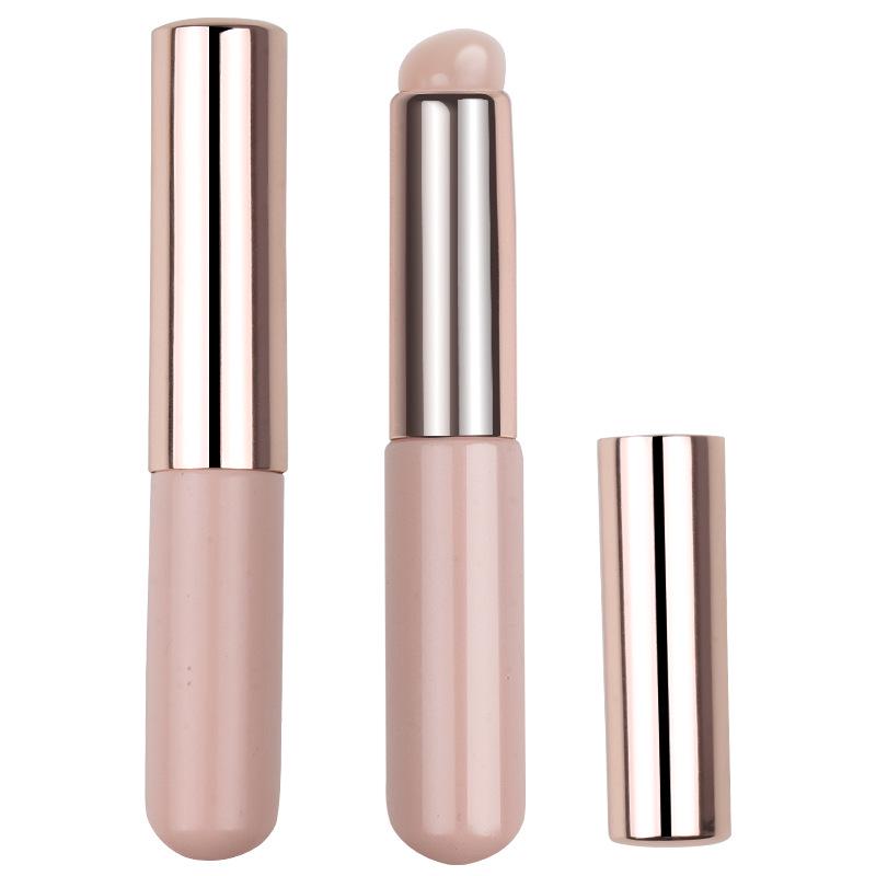 Transparent Silicone Lip Brush with Lid - Portable Lipstick Smudge and Balm Tool