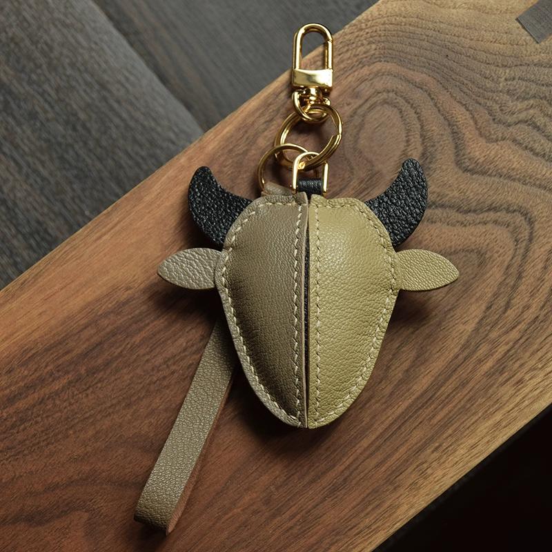 

Оригинальный дизайн кожаной сумки-ключа от машины в виде коровы/Тельца, брелок для ключей с персонализированным дизайном