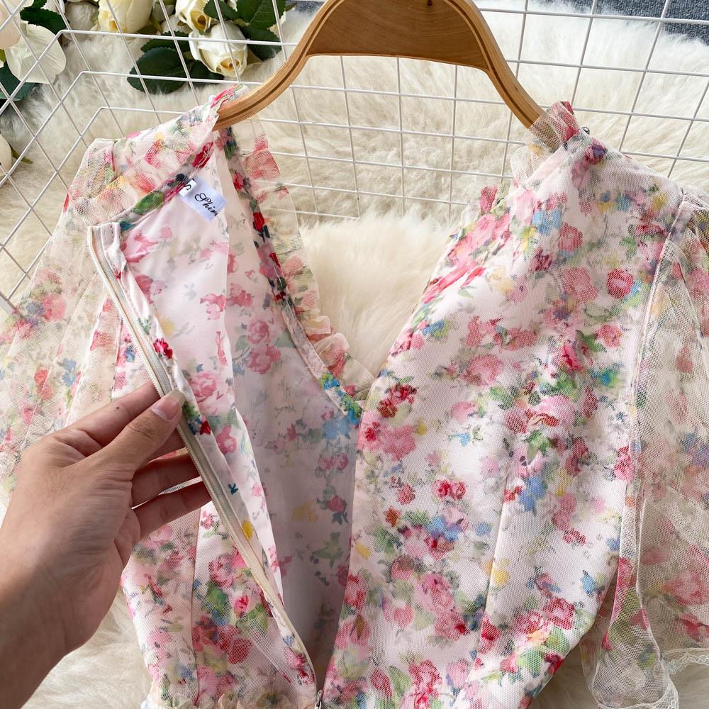 Summer Runway Nádherný květinový potisk Společenské šaty Dámské Holiday Flare Rukáv Výstřih do V Korálky Kaskádové volánky Síťované Krajky Ozdoby Dortové šaty