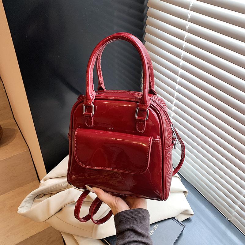 

Маленькая ретро сумочка женская новая высококлассная мини-рюкзак нишевый рюкзак