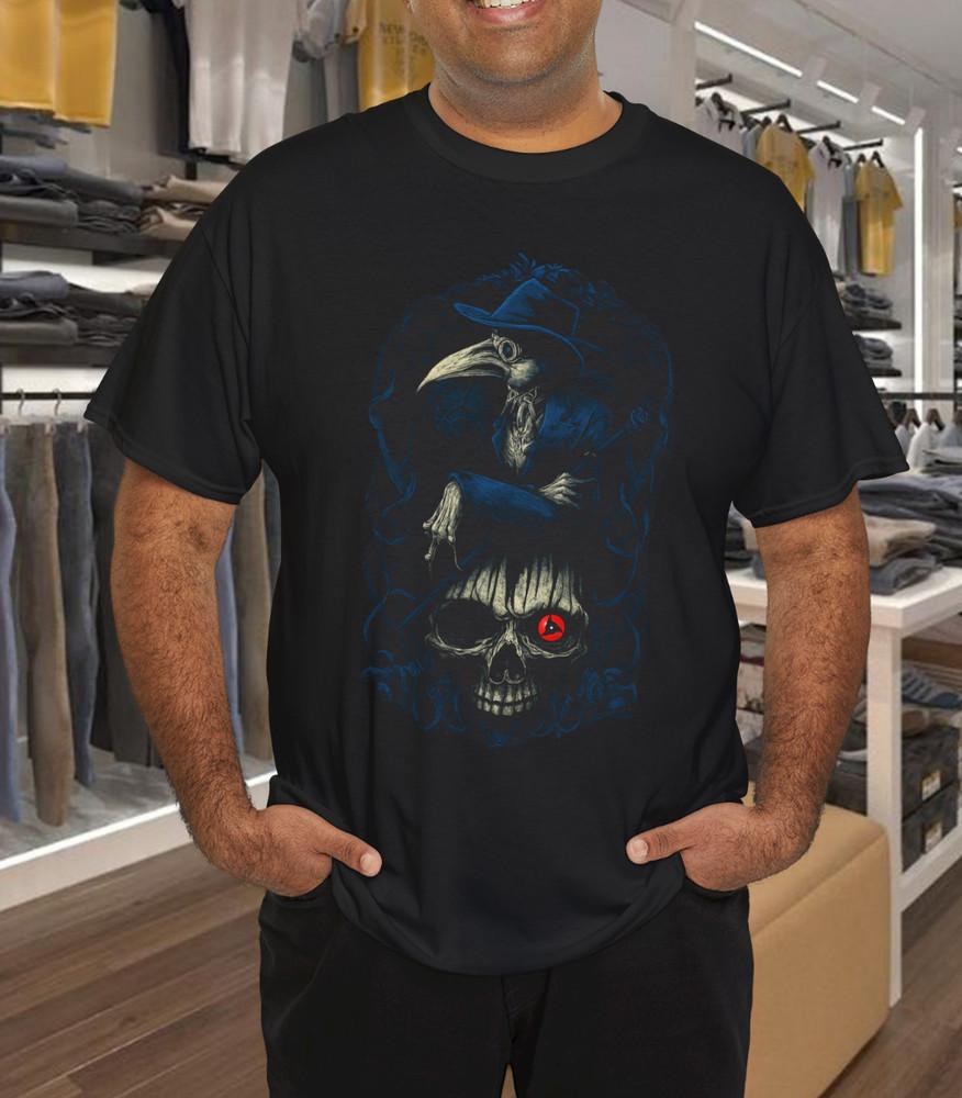 

Plague Doctor and Skull Gothic Artwork Graphic Tee – Dark Horror Aesthetic Shirt S