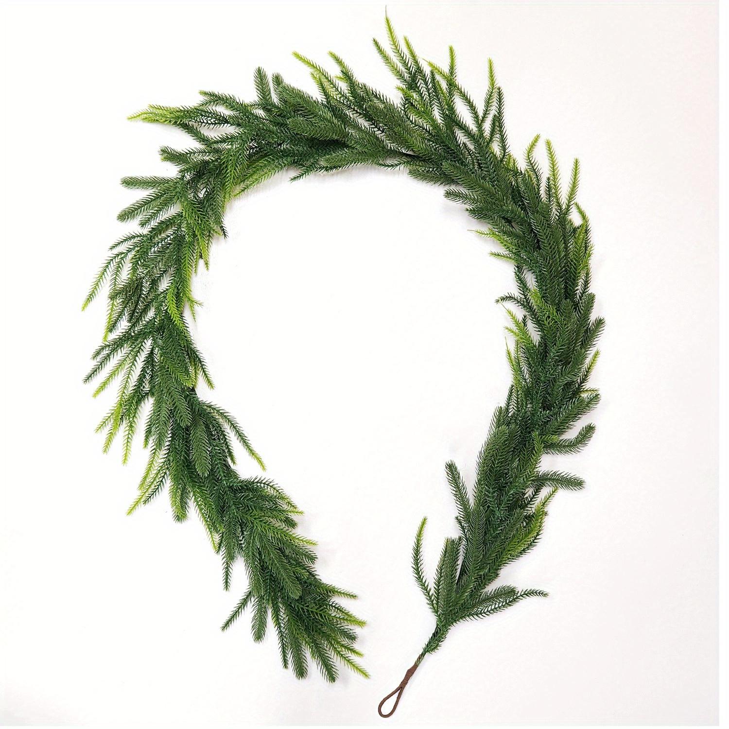 

1pc Lifelike Norfolk Pine Christmas Wreath - Artificial Green Garland for Indoor/Outdoor Decor Walls Window Porches Decoration зелёный