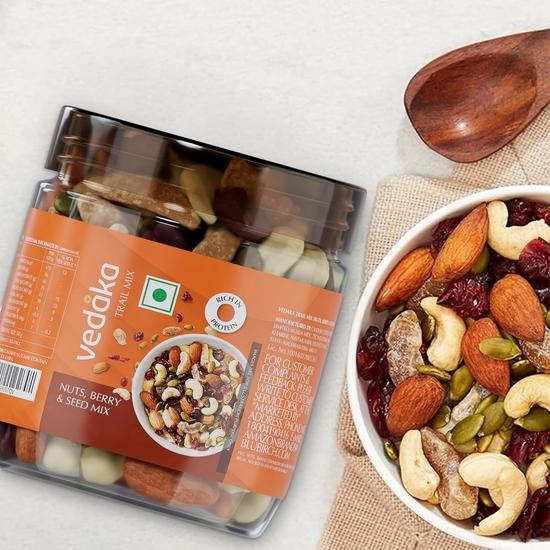 Vedaka Nuts, Berries and Seed Mix, 200 Gm Pouch | Almond, Cashew, Cranberry, Amla and Pumpkin Seeds | Healthy Snacking (Previously Kitchen Cheer)