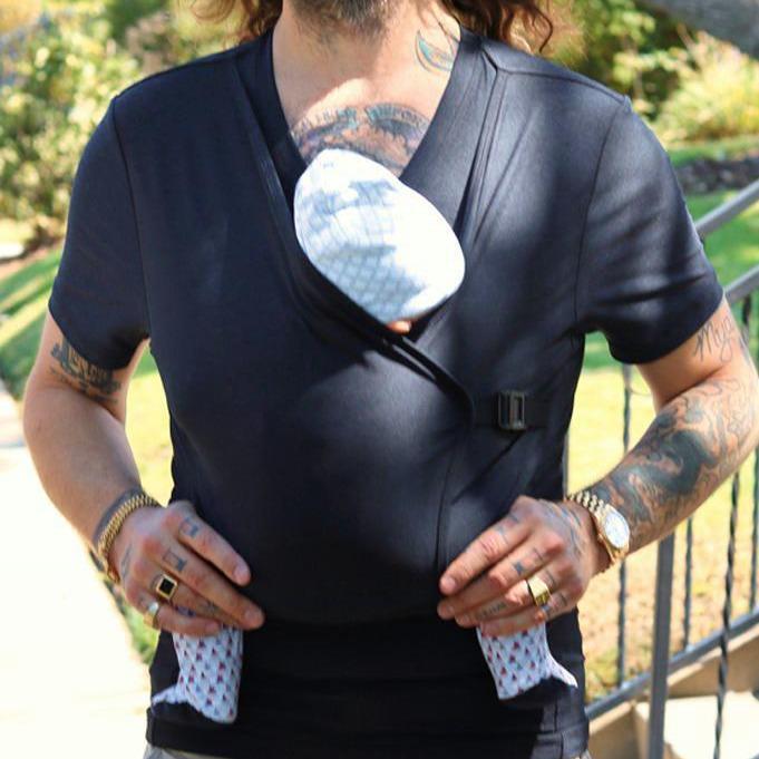 2024 Parent-Child Kangaroo Dad & Mom Soothing T-shirt Vest Baby Carrier - Skin-Friendly Women's Clothing