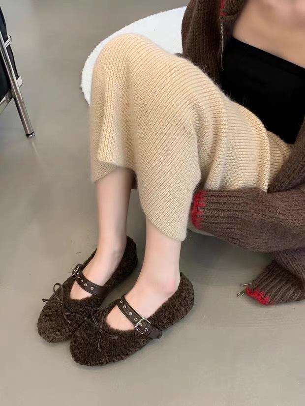 French Mary Jane Mao Mao shoes for women's outer wear 2025 autumn and winter new one-word single shoes with bow, shallow beanie shoes