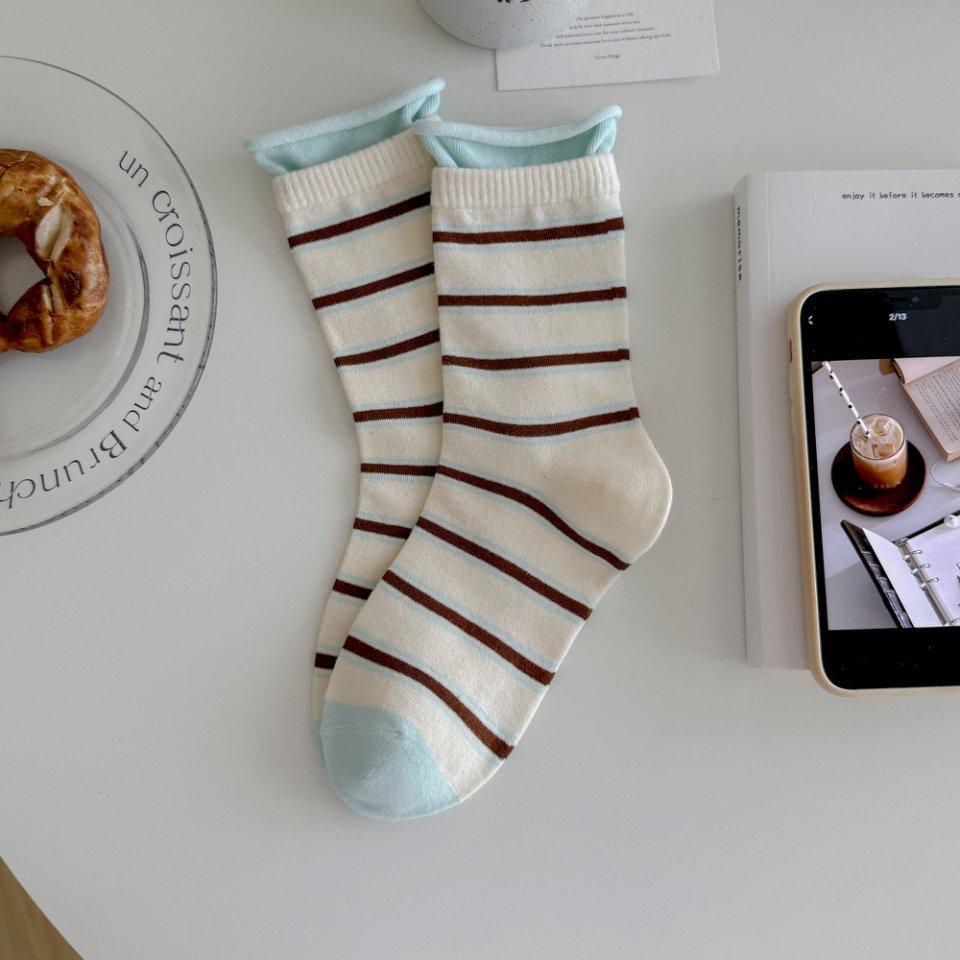 Trendy Autumn and Winter Rolled-up Double-screw Striped Mid-calf Socks for Women, Double-layer Loose, Non-tight-fitting, School-style Pile Socks