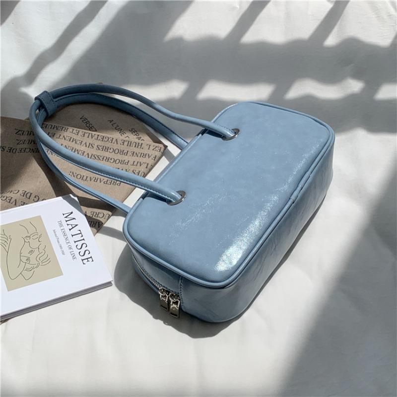 Simple shoulder bag Large capacity versatile handbag Women's niche design Underarm bag Hand carry