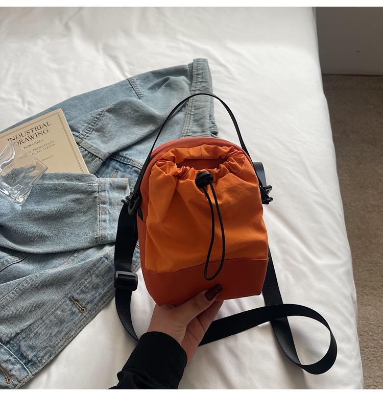 

Весна 2025 новая сумка-мессенджер на шнурке, универсальная модная сумочка, новая сумка для чайника, портативная и легкая сумка для мобильного телефона оранжевый