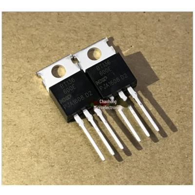BT136-600E dvikryptis tiristorius TO-220, 600V 4A