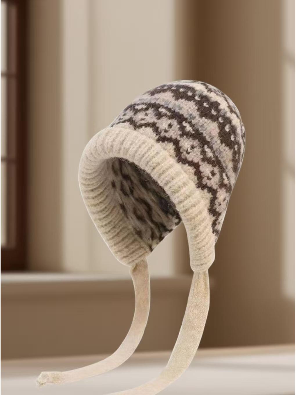 

Retro Phil Island Knitted Balaclava Hat with Ear Protection One Size