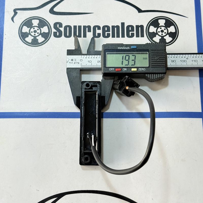 81260G6010 81260-G6010 For KIA -2024 Seltos KX7 Trunk Switch Button Trunk Switch 81260-C0000 81260C0000